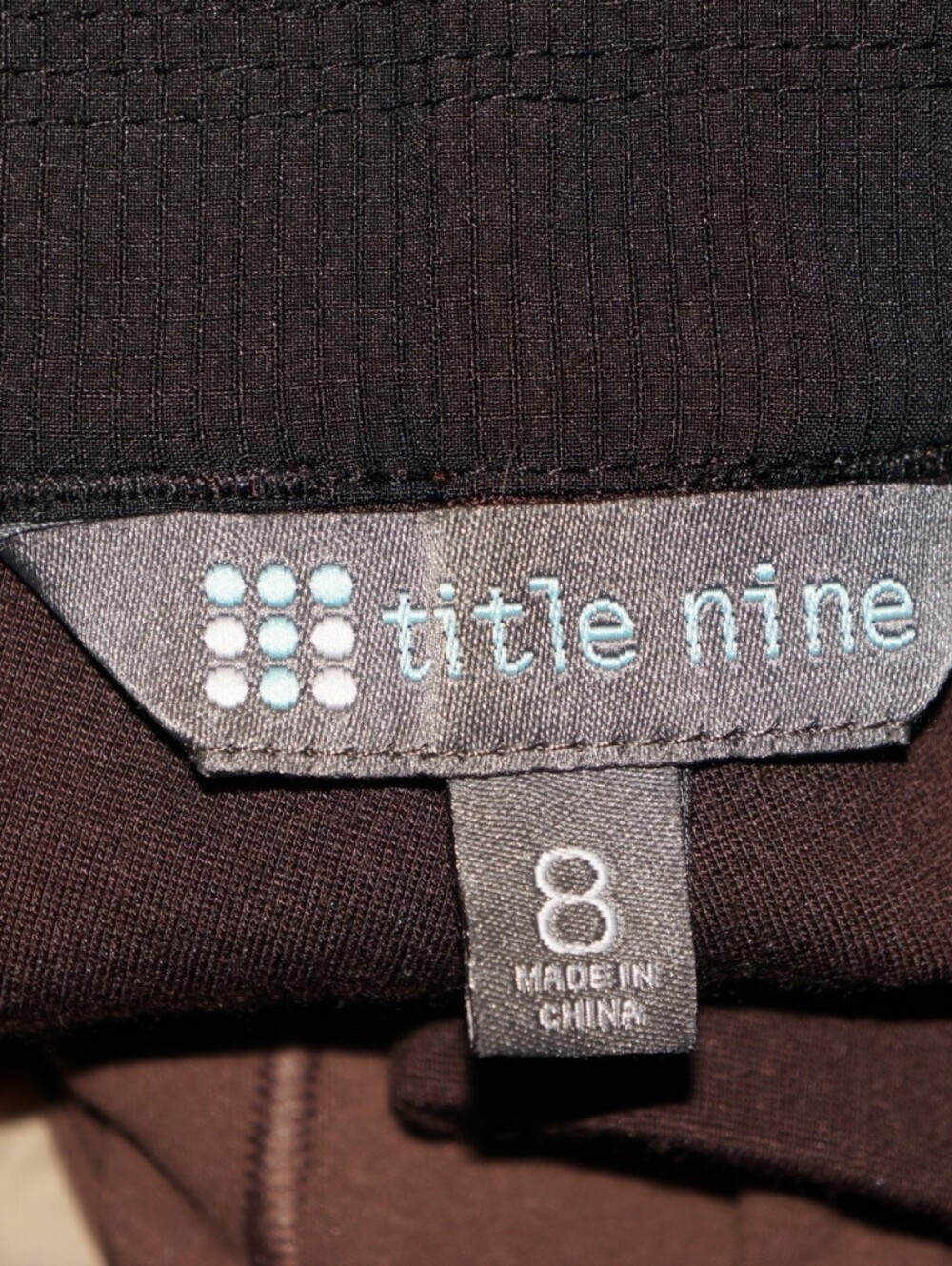 Title Nine style TN-220975 is an outdoor-focused women's stretch Pant Brown Sz 8 - Picture 10 of 12
